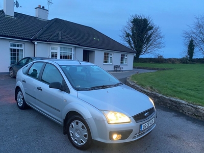 2005 - Ford Focus Manual