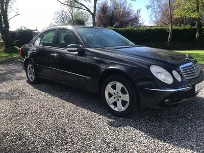 2005 - Mercedes-Benz E-Class ---