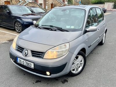 2005 - Renault Megane Manual