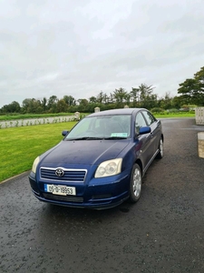 2005 - Toyota Avensis Manual