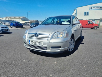 2005 - Toyota Avensis Manual