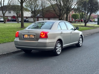 2005 - Toyota Avensis Manual