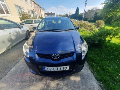 2007 - Toyota Auris Manual