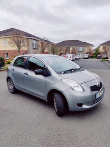 2007 - Toyota Yaris Manual