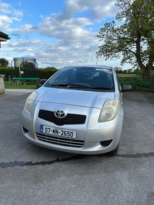 2007 - Toyota Yaris Manual