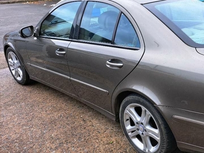 2008 - Mercedes-Benz E-Class Automatic