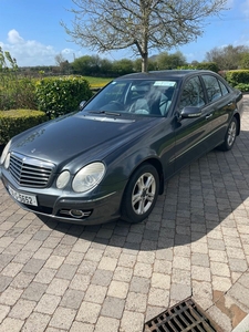 2008 - Mercedes-Benz E-Class Automatic