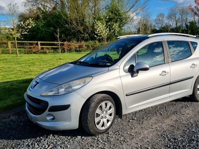 2008 - Peugeot 207 ---