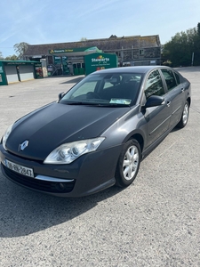 2008 - Renault Laguna ---