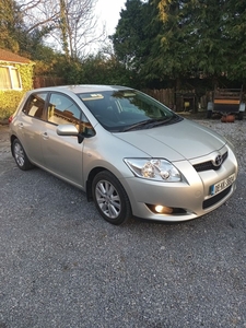 2008 - Toyota Auris Manual