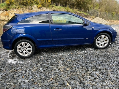 2008 - Vauxhall Astra ---