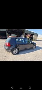 2008 - Volkswagen Golf ---