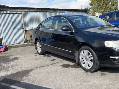 2008 - Volkswagen Passat Manual