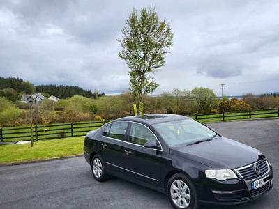 2008 - Volkswagen Passat Manual