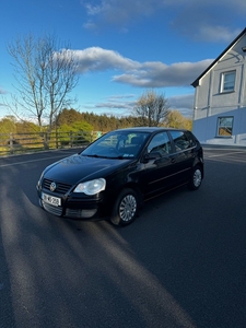 2008 - Volkswagen Polo Manual