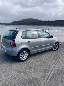 2008 - Volkswagen Polo Manual