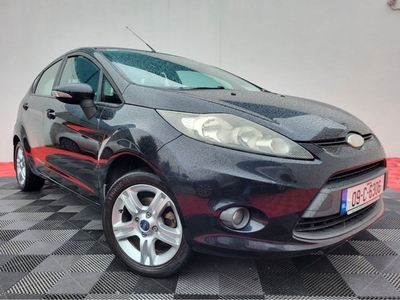 2009 - Ford Fiesta Manual