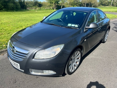 2009 - Opel Insignia Manual