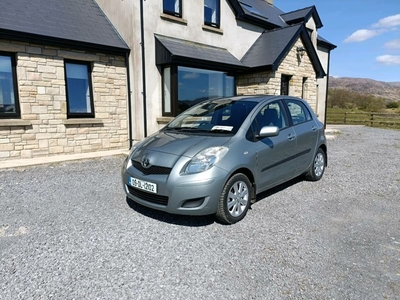 2009 - Toyota Yaris ---