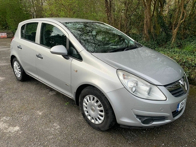 2009 - Vauxhall Corsa Manual