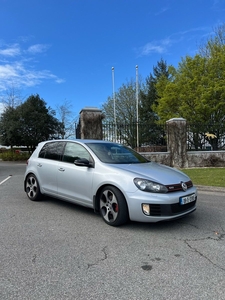 2009 - Volkswagen Golf Automatic