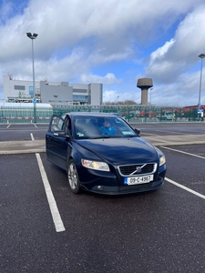 2009 - Volvo S40 Manual