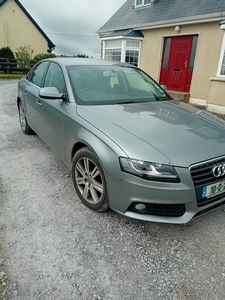 2010 - Audi A4 Manual