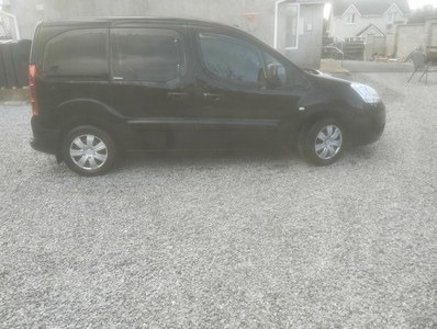 2010 - Citroen Berlingo ---