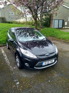 2010 - Ford Fiesta Manual