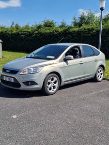 2010 - Ford Focus Manual