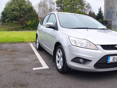 2010 - Ford Focus Manual