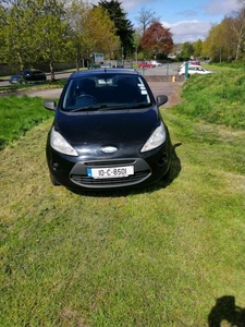 2010 - Ford KA Manual