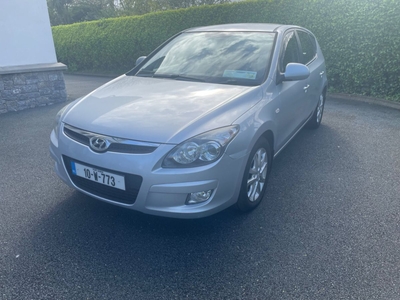 2010 - Hyundai i30 Manual