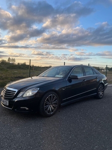 2010 - Mercedes-Benz E-Class Automatic