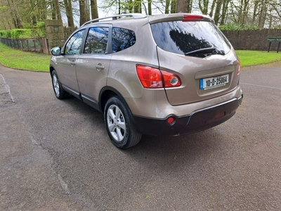 2010 - Nissan Qashqai+2 Manual