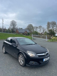 2010 - Opel Astra Manual