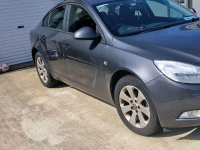 2010 - Opel Insignia Manual