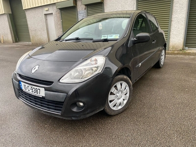 2010 - Renault Clio Manual