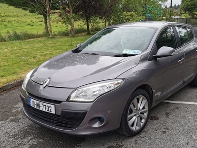 2010 - Renault Megane ---