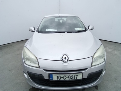 2010 - Renault Megane Manual