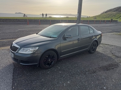 2010 - Skoda Octavia Manual