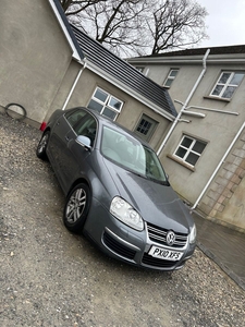 2010 - Volkswagen Golf Manual