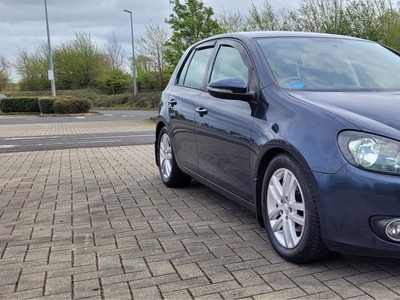 2010 - Volkswagen Golf Manual