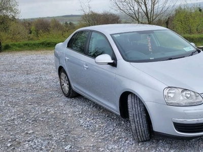 2010 - Volkswagen Jetta Manual