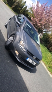 2010 - Volkswagen Polo Manual