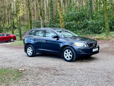 2010 - Volvo XC60 Manual