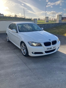 2011 - BMW 3-Series Manual