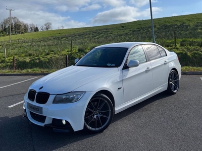 2011 - BMW 3-Series Manual