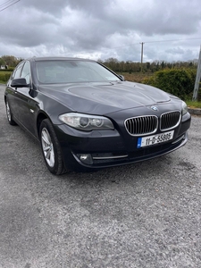 2011 - BMW 5-Series Manual