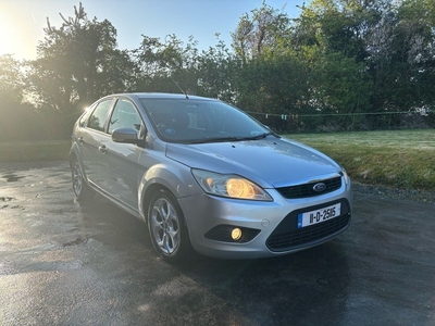 2011 - Ford Focus Manual